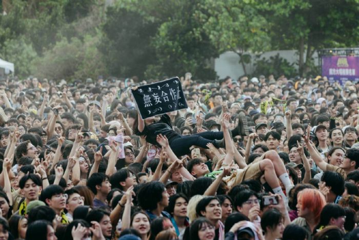 四月就是要到墾丁追音樂 台灣祭首日數萬人嗨翻